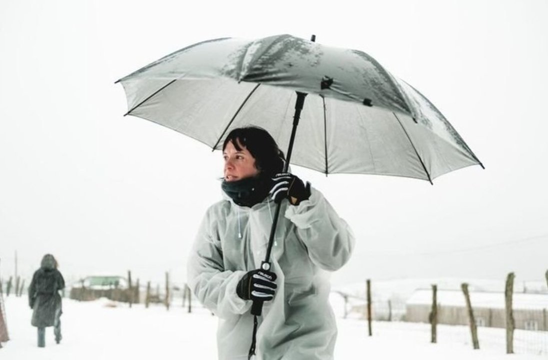 Sonia Méndez llevó el rodaje de su película “As Neves” a A Fonsagrada en plena nevada.