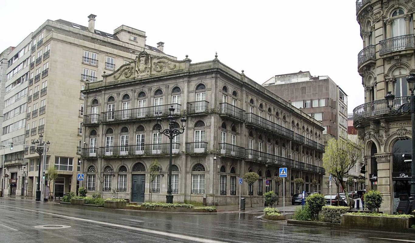El edificio del antiguo Rectorado y su anexo serán la sede del Consorcio de la Zona Franca.