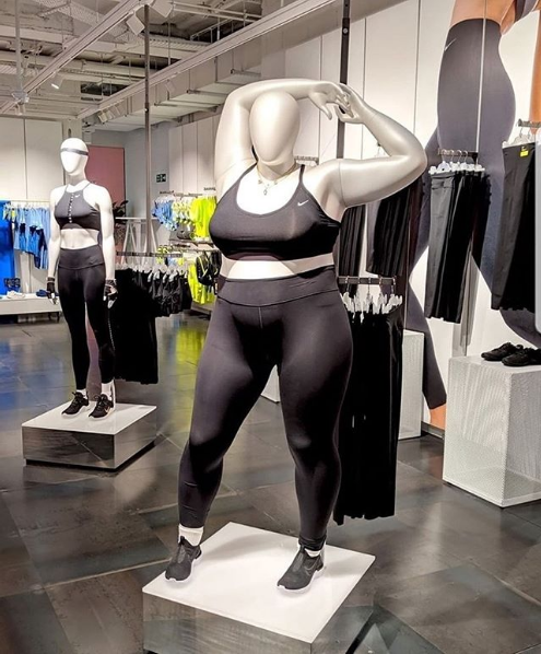 Nike" revoluciona el de la deportiva incluyendo maniquíes de talla grande