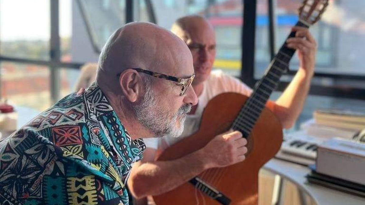 A música, un refuxio e un novo reto para Francisco Castro