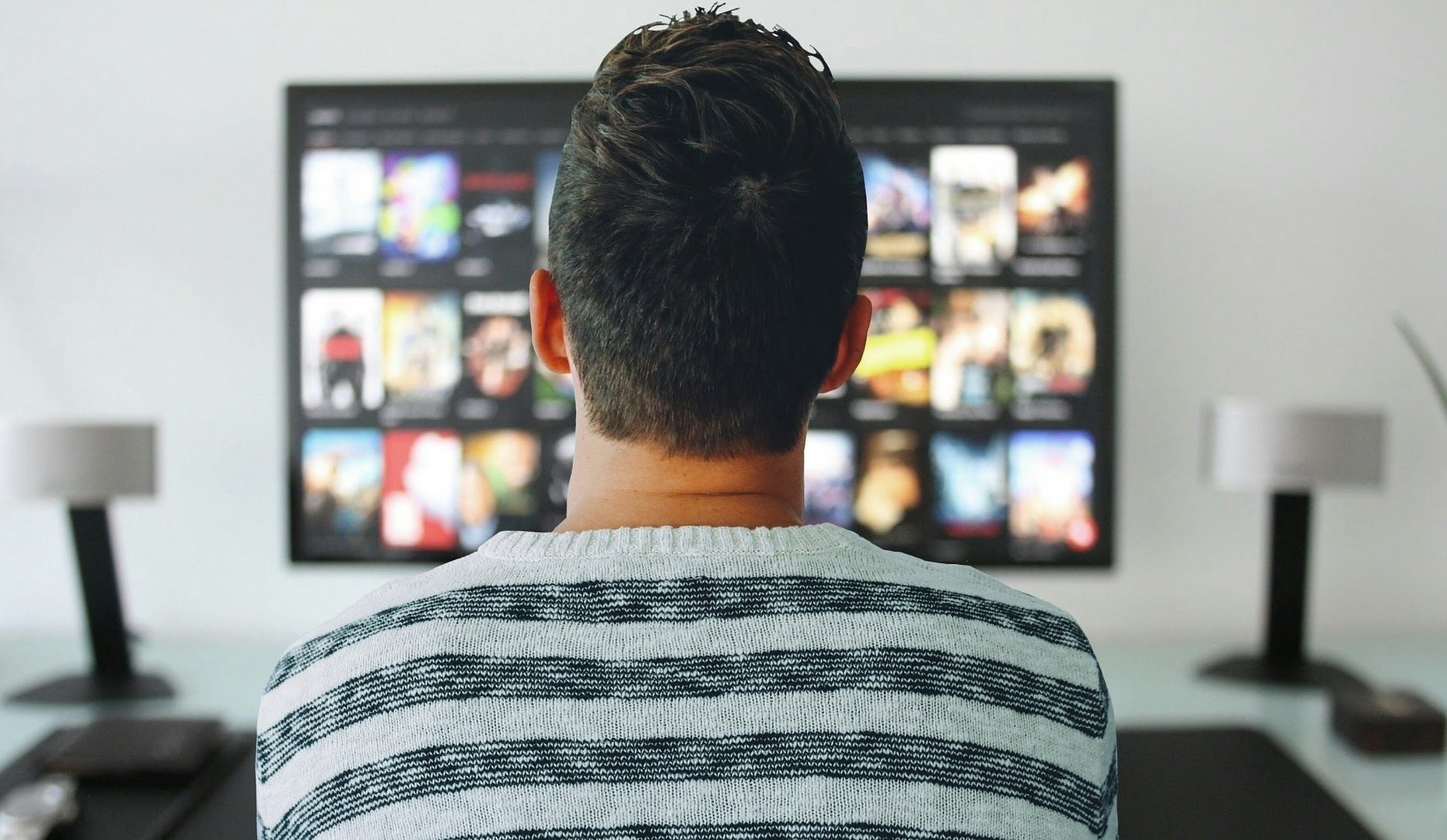 El consumo televisivo cae a sus cifras más bajas en 2023